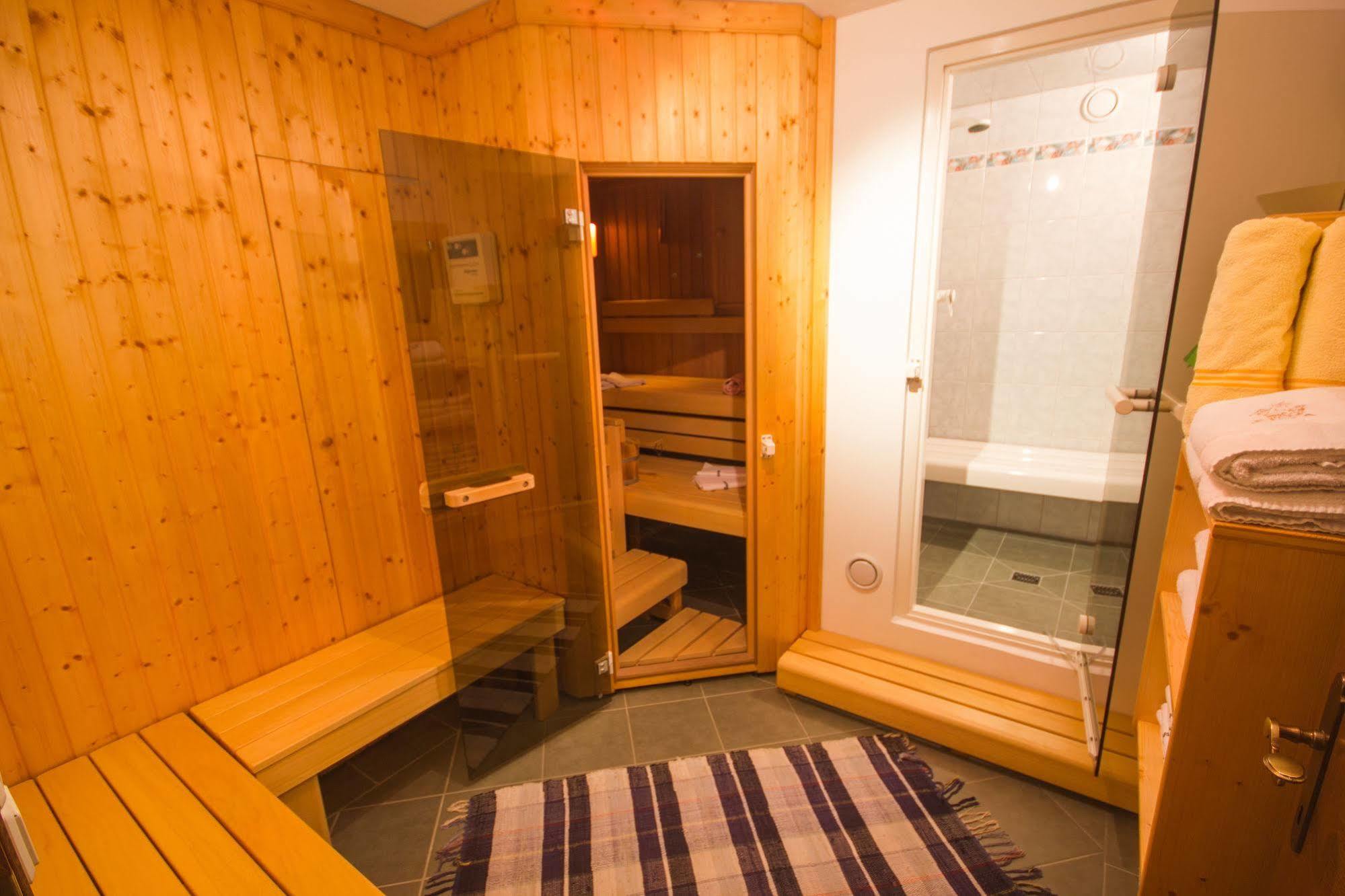 Gaestehaus Stabauer Mondsee Eksteriør billede
